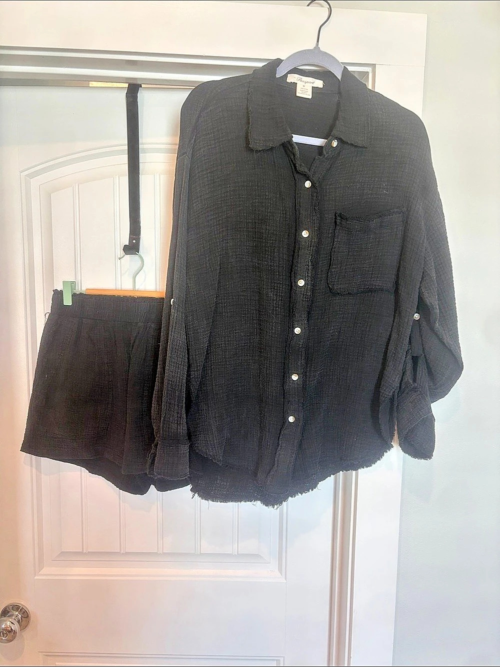 Passport Black Gauze Shirt & Shorts Set Size Medium